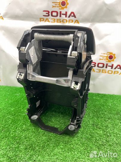 Подлокотник Volkswagen Golf Gti MK7 CHH 2014