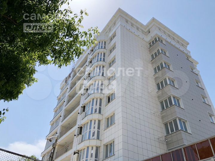 4-к. квартира, 137,8 м², 9/10 эт.