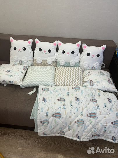 Бортики в детскую кроватку