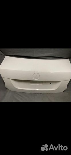 Крышка багажника Поло 11-15