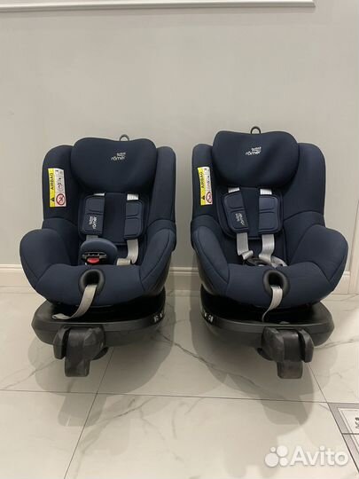 Автокресло britax romer dualfix 2r