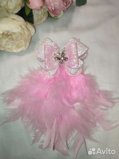 Заколка для волос с перьями на любой праздник