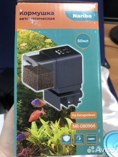 Кормушка для рыб Naribo с кормом Tetra