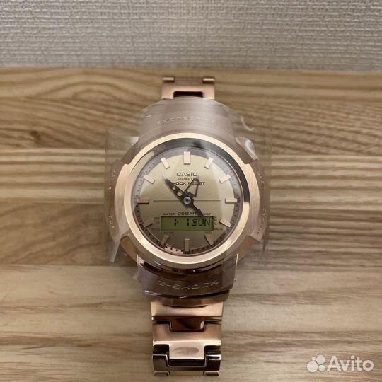 Часы Casio G-Shock AWM-500GD-4A