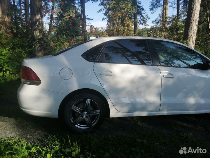 Volkswagen Polo 1.6 AT, 2013, 138 000 км