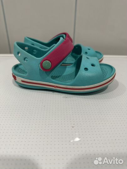 Сандали crocs c8