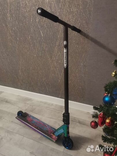 Трюковой самокат