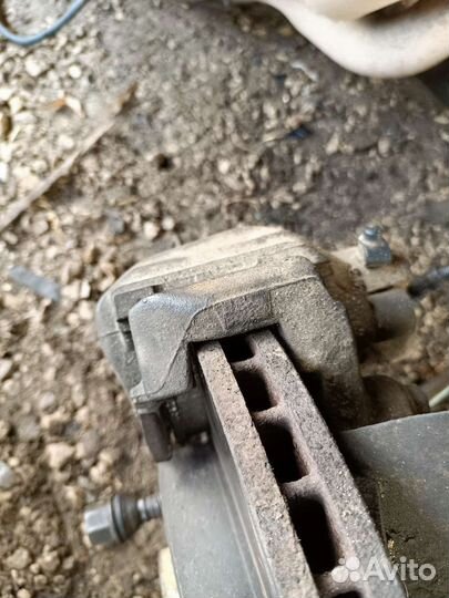 Супорта на bmw Х5 е53