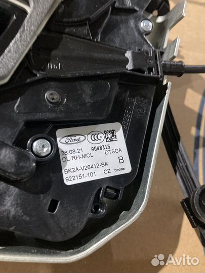 Замок сдвижной двери на Ford Transit C 2013+