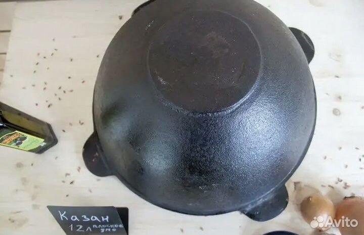 Казан чугунный 12 л плоское дно