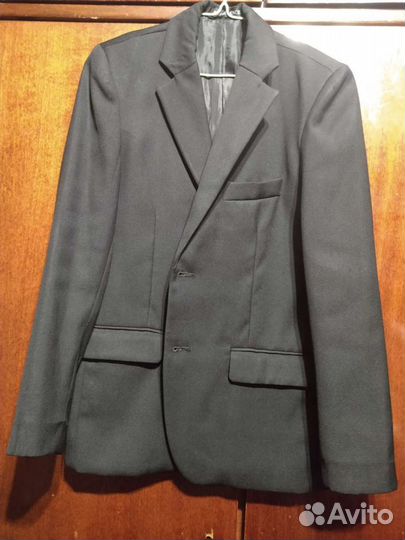 Пиджак черный, размер 34