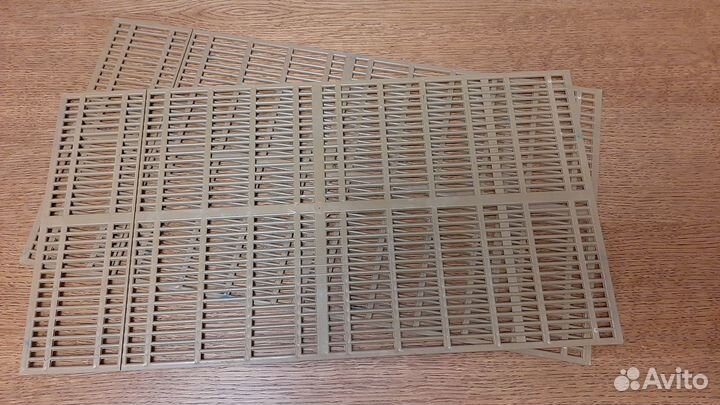 Разделительная решетка для пчёл к-т. (2 шт.)