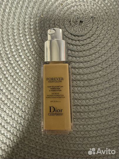 Тональный крем dior backstage face&body