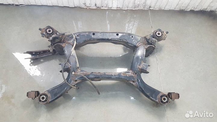 Б/У Балка задняя 554001BA0B nissan