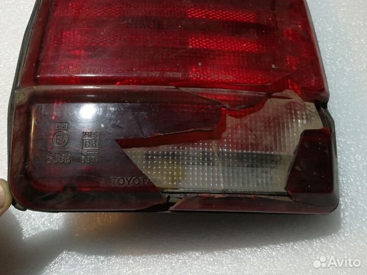 Задняя блок фара. Тойота 80х годов