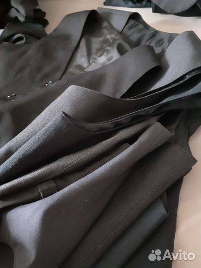 Школьные жилеткиот 10 до 17 лет