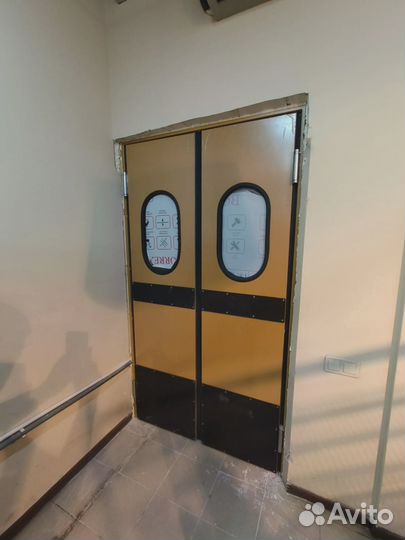 Дверь маятниковые от производителя поз заказ