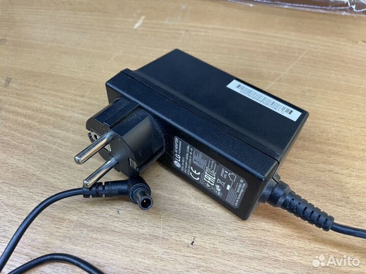 Оригинальный блок питания 19V 2.53A для телевизора