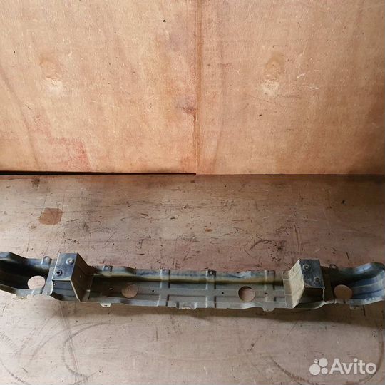 Усилитель заднего бампера Киа Преджио, 2000 год