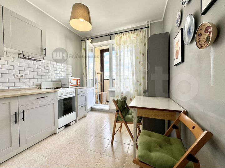 1-к. квартира, 36 м², 8/16 эт.