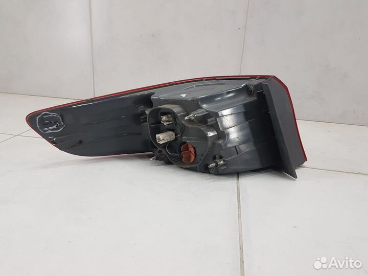 Фонарь задний правый наружный Kia Rio