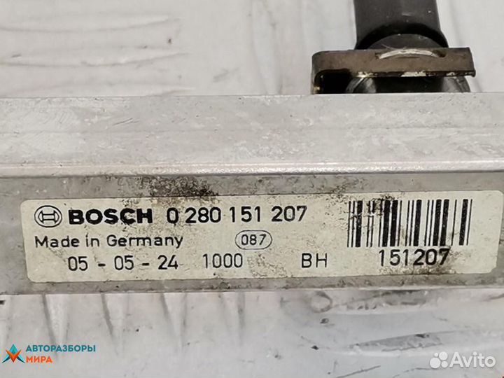 Форсунка Opel Corsa C рест. 2006 55562250