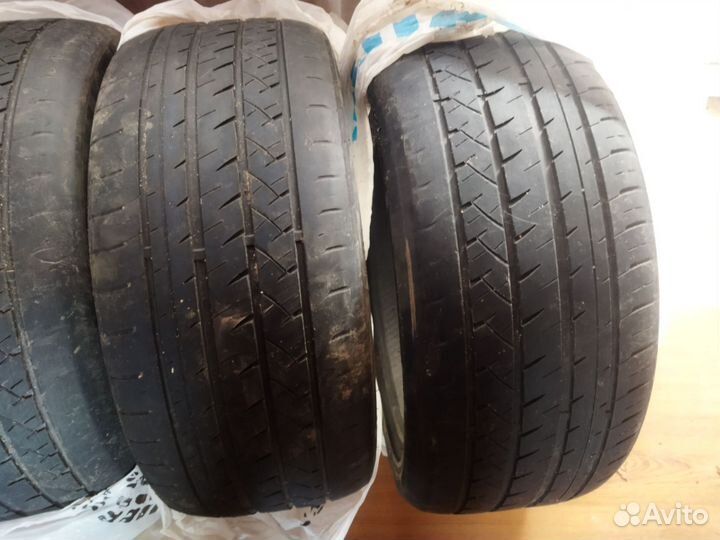 Sailwin Antares 68 255/40 R19
