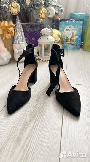 Туфли женские 38 размер новые