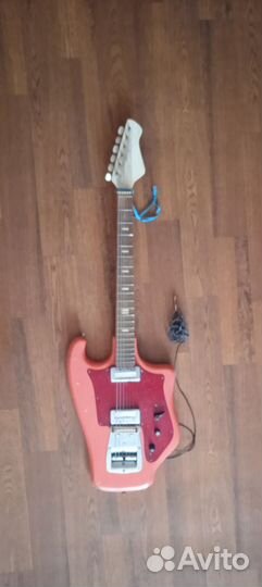 Электрогитара СССР Тоника под реставрацию