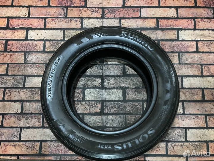 Kumho Solus TA31 205/65 R16 95H