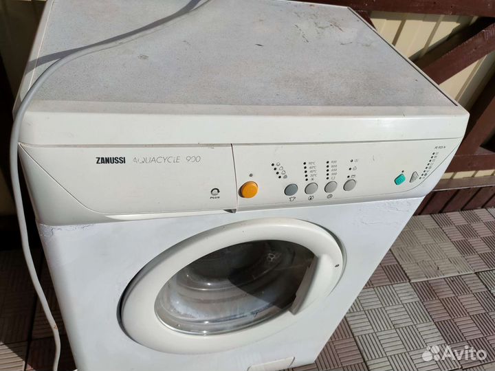 Стиральная машина бу Zanussi aqvacycle 900