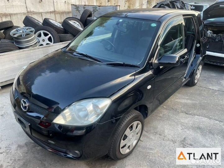 Лючок бензобака mazda demio