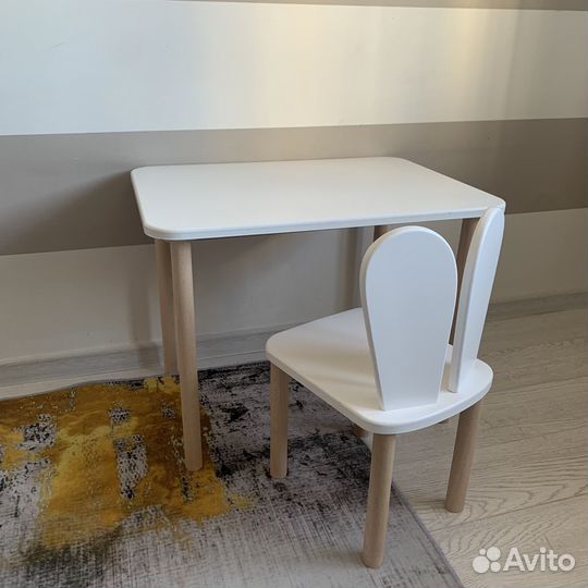 Детский стол и стул