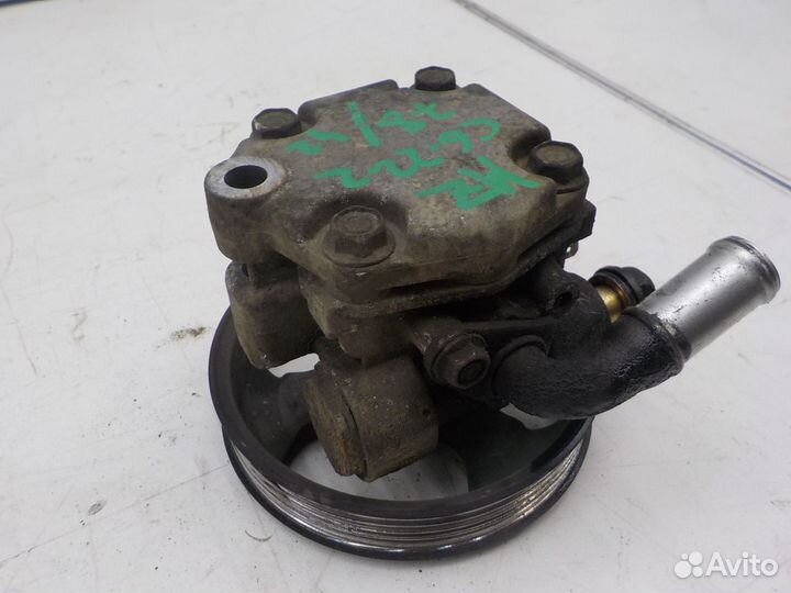 Насос гур на Mazda 3