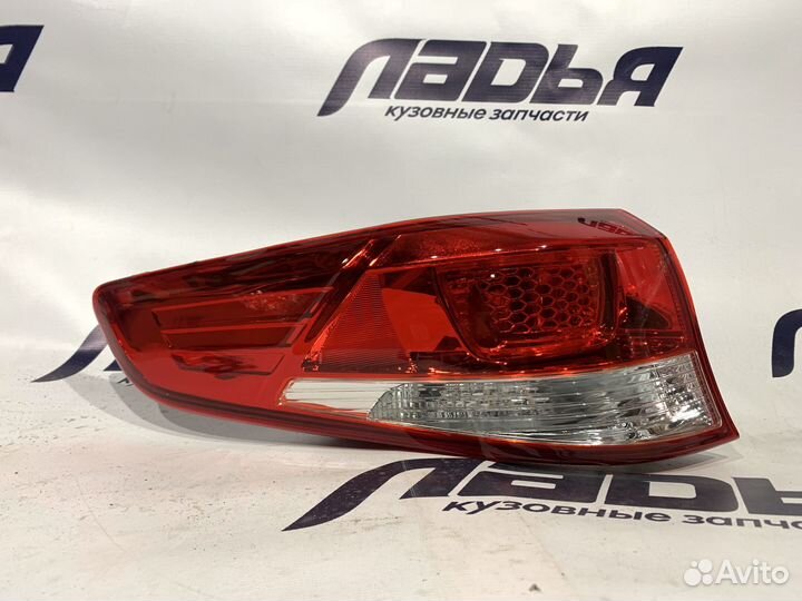 Фонарь Kia Rio(15-17) наружный левый