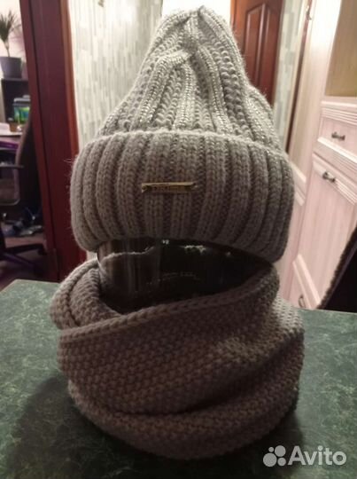 Комплект шапка и снуд зимний, берет