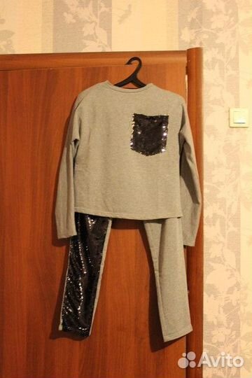 Спортивный костюм