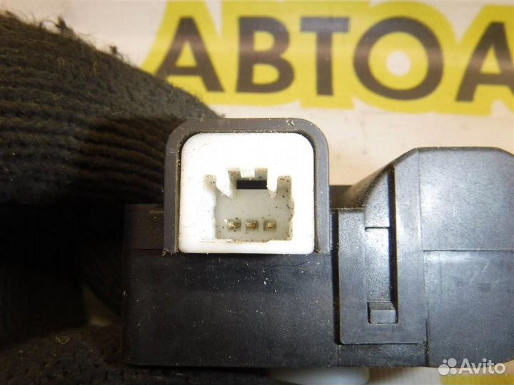 Моторчик заслонки печки Toyota Corolla (E120) 200