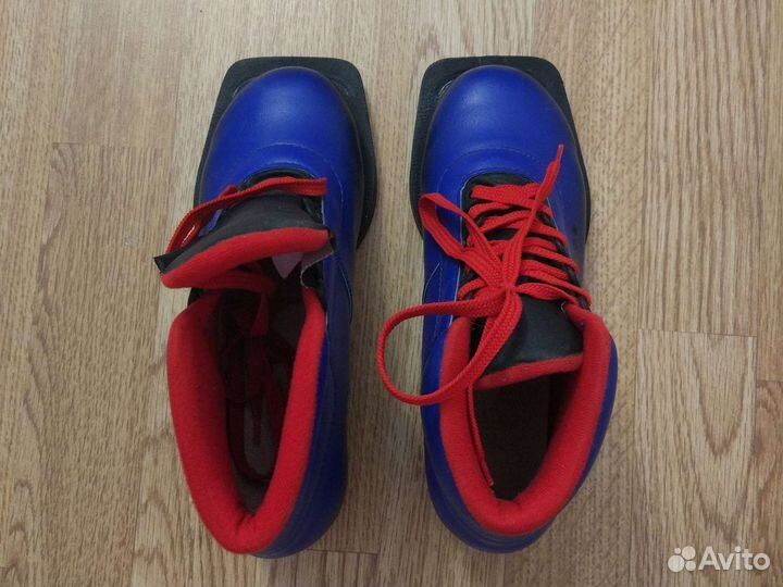 Лыжные ботинки fischer 37 размер