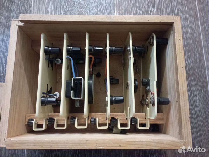 Набор наглядного пособия по полупроводникам