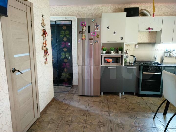3-к. квартира, 86 м², 1/2 эт.