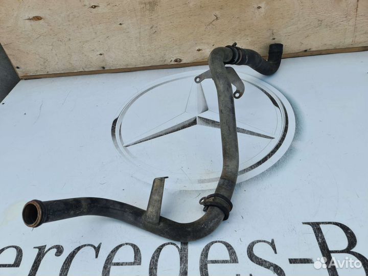 Патрубок охлаждающей жидкости Mercedes W638
