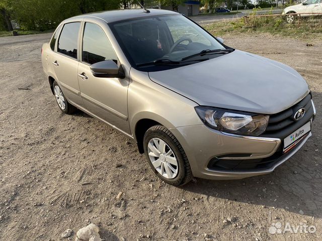 LADA Granta 1.6 МТ, 2021, битый, 10 000 км