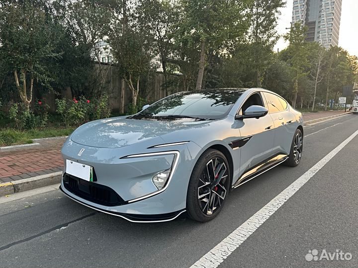 Avatr 12 578 л.с. AT, 2023, 16 000 км