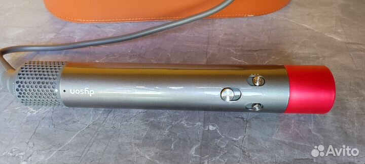 Стайлер dyson