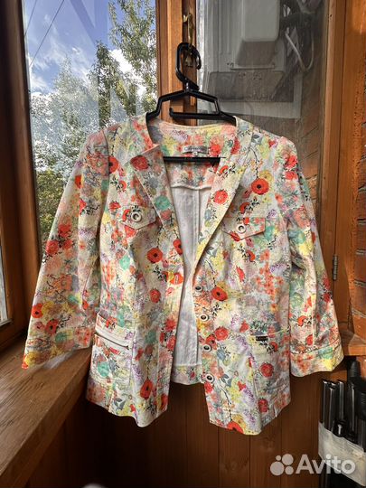 Пиджак жакет