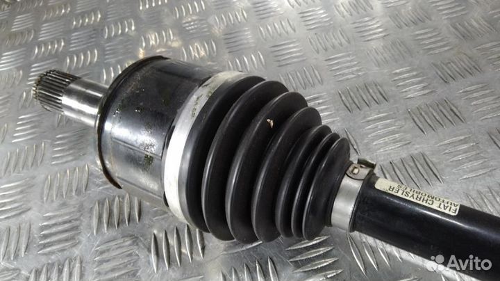 Б/У Б/У Полуось задняя (приводной вал, ШРУС)