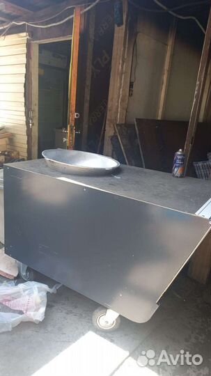 Казан с тележкой и казан с очаг железный