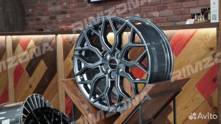 Литой диск sakura wheels R17 4x100