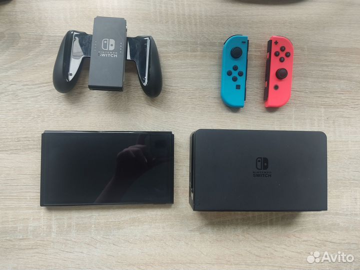 Nintendo switch oled в идеальном состоянии